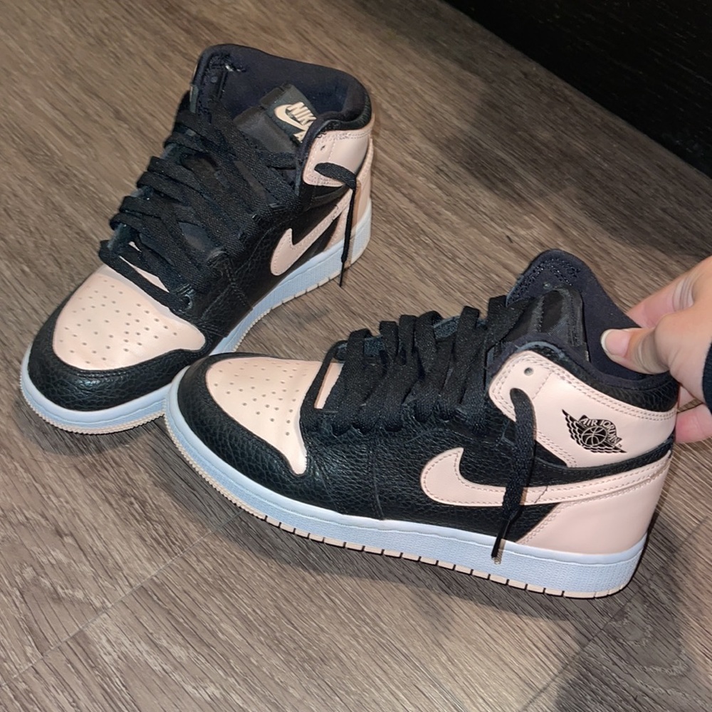 Retro High Crimson Tint Jordan 1